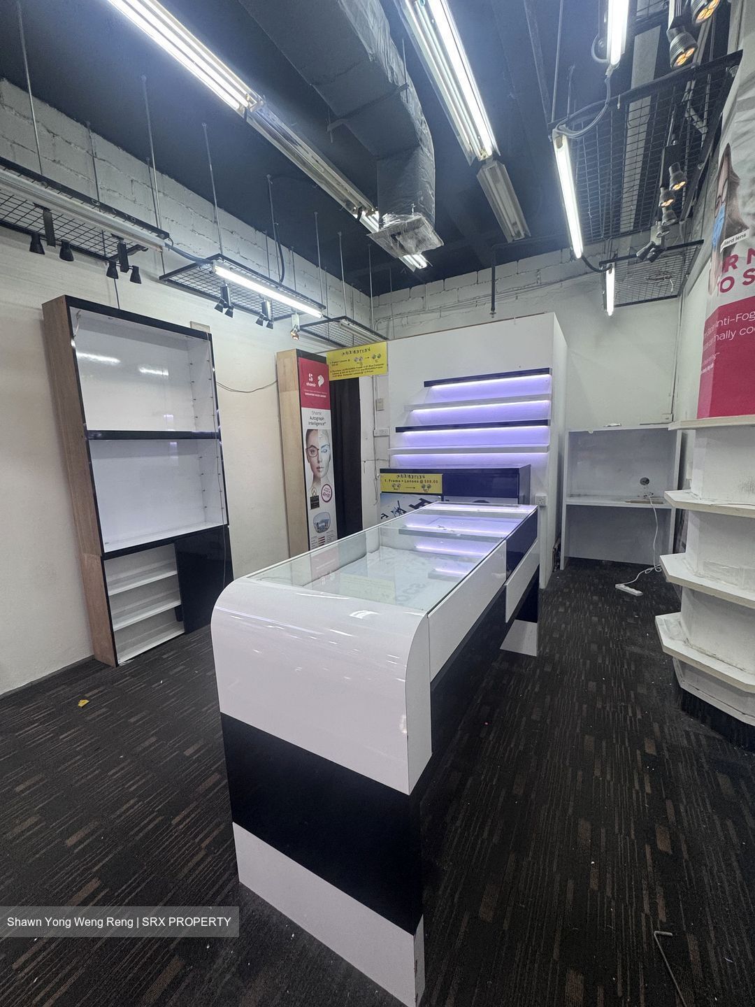 Queensway Tower / Queensway Shopping Centre (D3), Retail #597122391